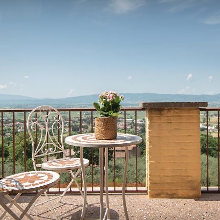 Agriturismo Villa Val D'Olivi Capodacqua  Εξωτερικό φωτογραφία