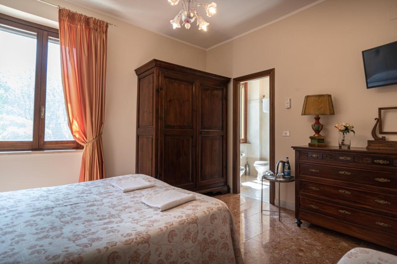 Agriturismo Villa Val D'Olivi Capodacqua  Εξωτερικό φωτογραφία