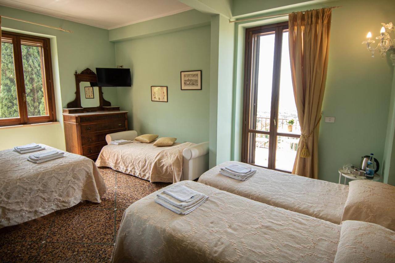 Agriturismo Villa Val D'Olivi Capodacqua  Εξωτερικό φωτογραφία