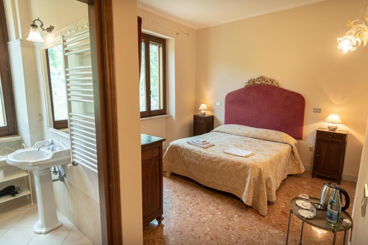 Agriturismo Villa Val D'Olivi Capodacqua  Εξωτερικό φωτογραφία