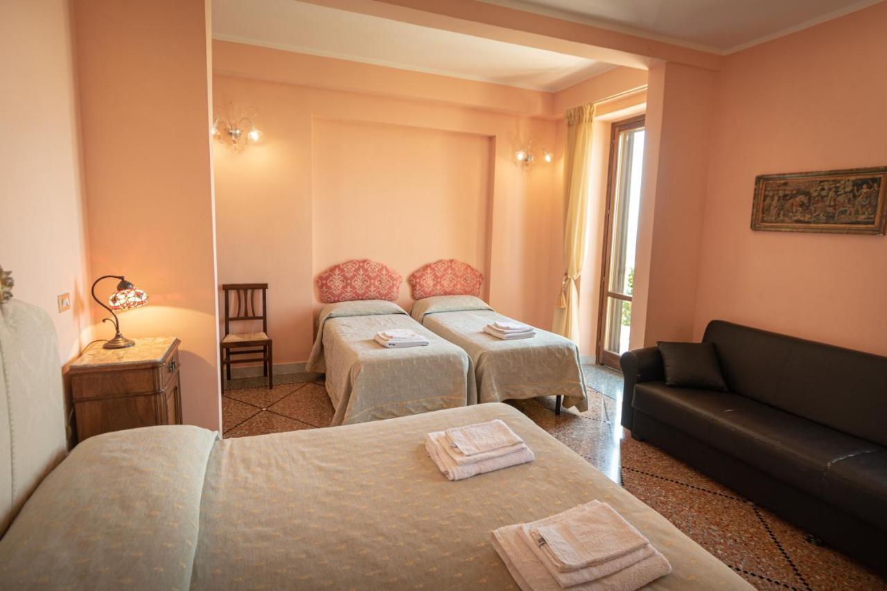 Agriturismo Villa Val D'Olivi Capodacqua  Εξωτερικό φωτογραφία