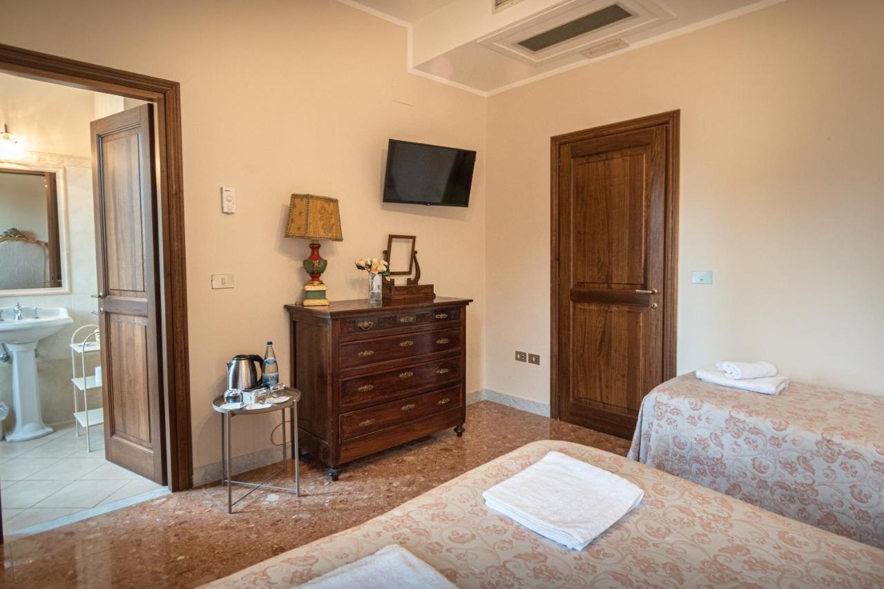 Agriturismo Villa Val D'Olivi Capodacqua  Εξωτερικό φωτογραφία