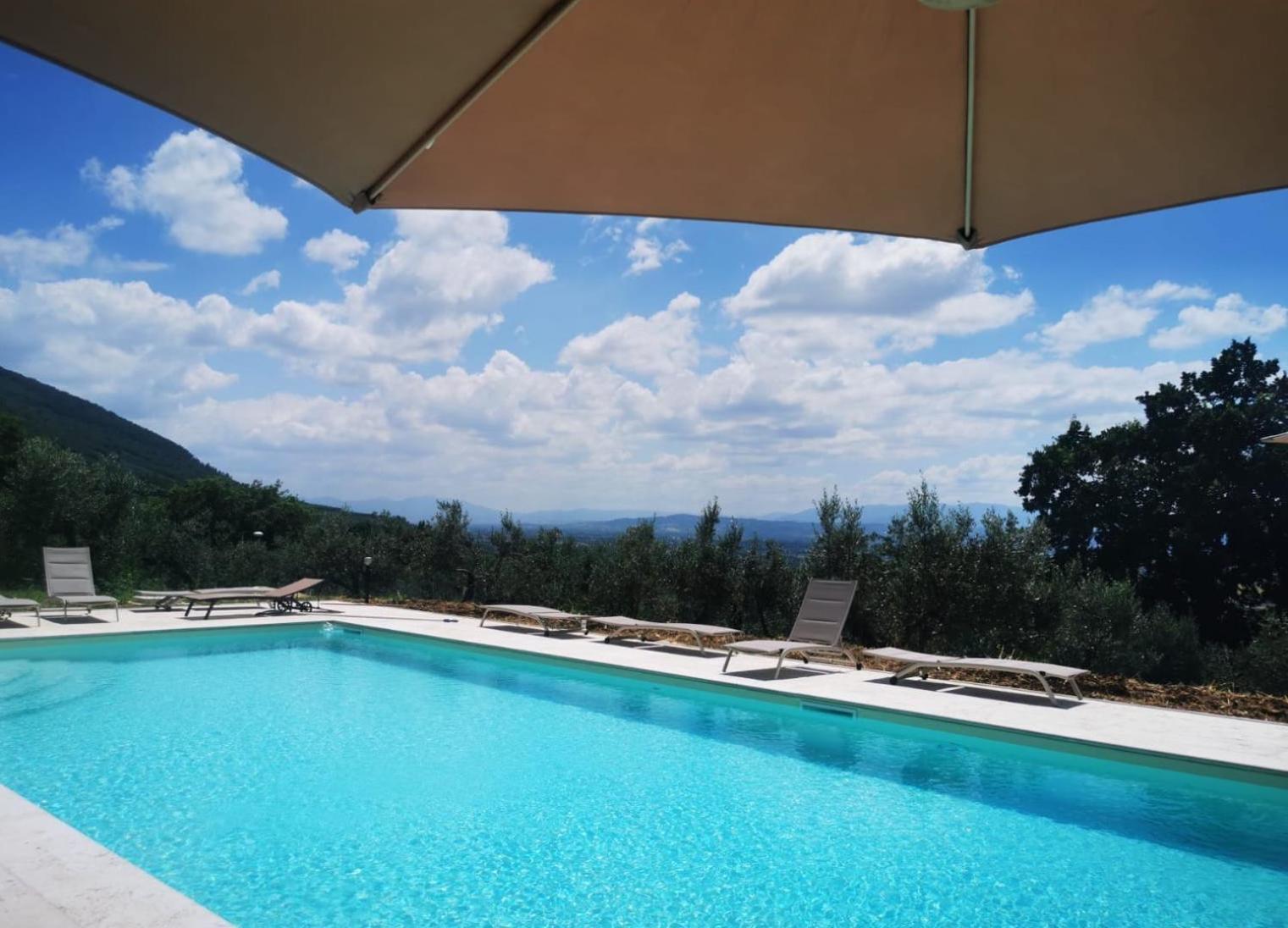 Agriturismo Villa Val D'Olivi Capodacqua  Εξωτερικό φωτογραφία