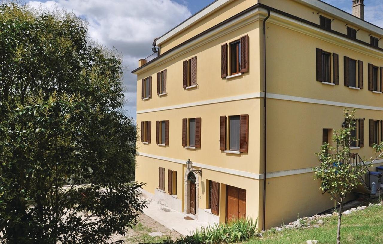 Agriturismo Villa Val D'Olivi Capodacqua  Εξωτερικό φωτογραφία